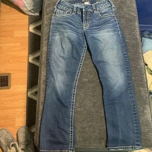 Silver jeans Capris. Size W-29